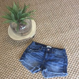 BKE distresses denim shorts 25